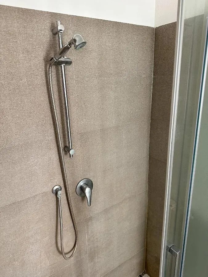Apartment Urban Oasis Farini - Comodo Appartamento In Centro Milan Italy